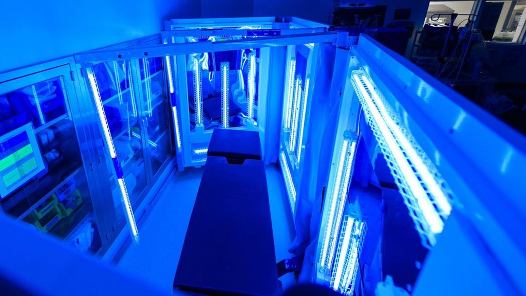 Aparelhos portáteis com radiação ultravioleta já são usados para esterilizar