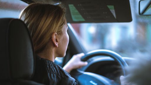 3 aplicativos de viagens apenas para mulheres