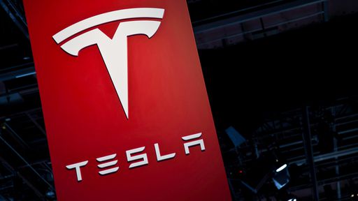 Ex-funcionário denuncia tráfico de drogas e espionagem em fábrica da Tesla