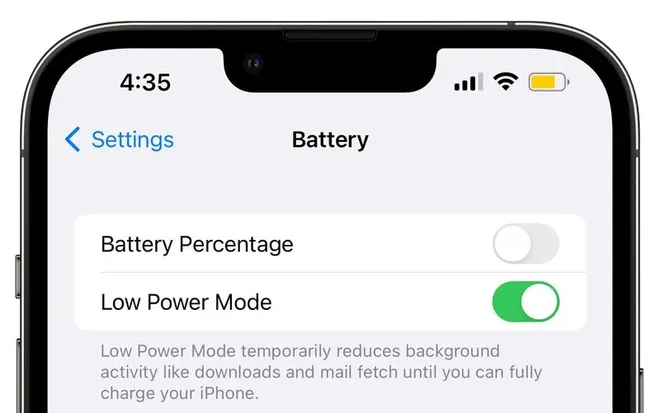 A exibição do percentual de bateria restante pode ser ativado no iOS 16 (Imagem: Reprodução/Mac)