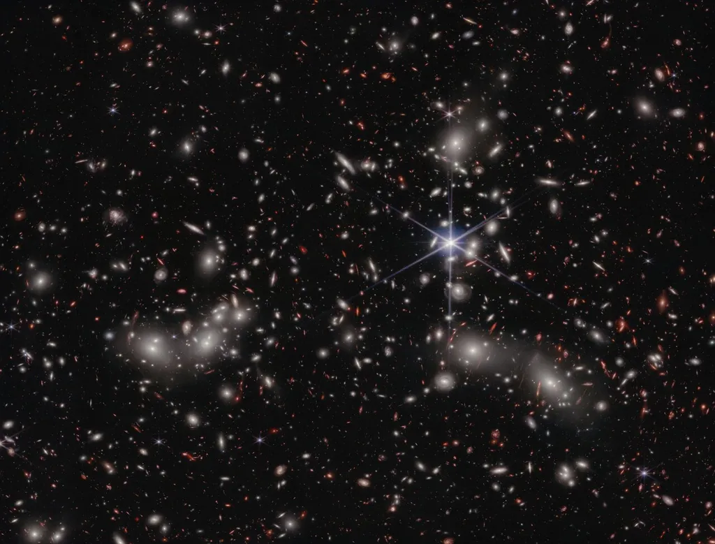 Aglomerado de galáxias Abell 2744 observado pelo telescópio James Webb (Imagem: Reprodução/NASA, ESA, CSA, Ivo Labbe (Swinburne), Rachel Bezanson (University of Pittsburgh), Processing: Alyssa Pagan (STScI))