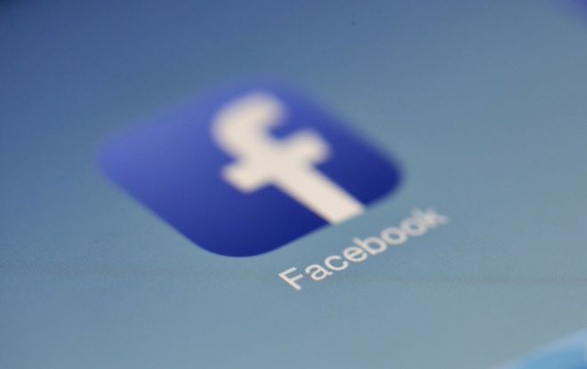 Quase 100 desenvolvedores têm acesso indevido a dados de grupos no Facebook
