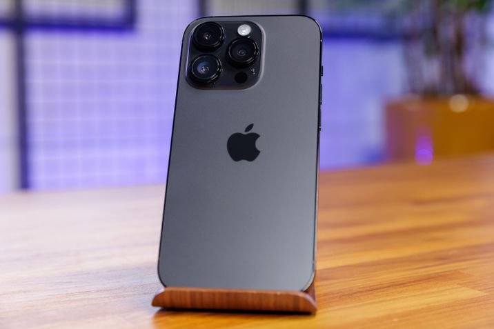 Iphone 14 Pro  Traseira