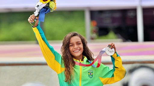 Prata de Rayssa Leal é o assunto mais comentado no Twitter durante as Olimpíadas