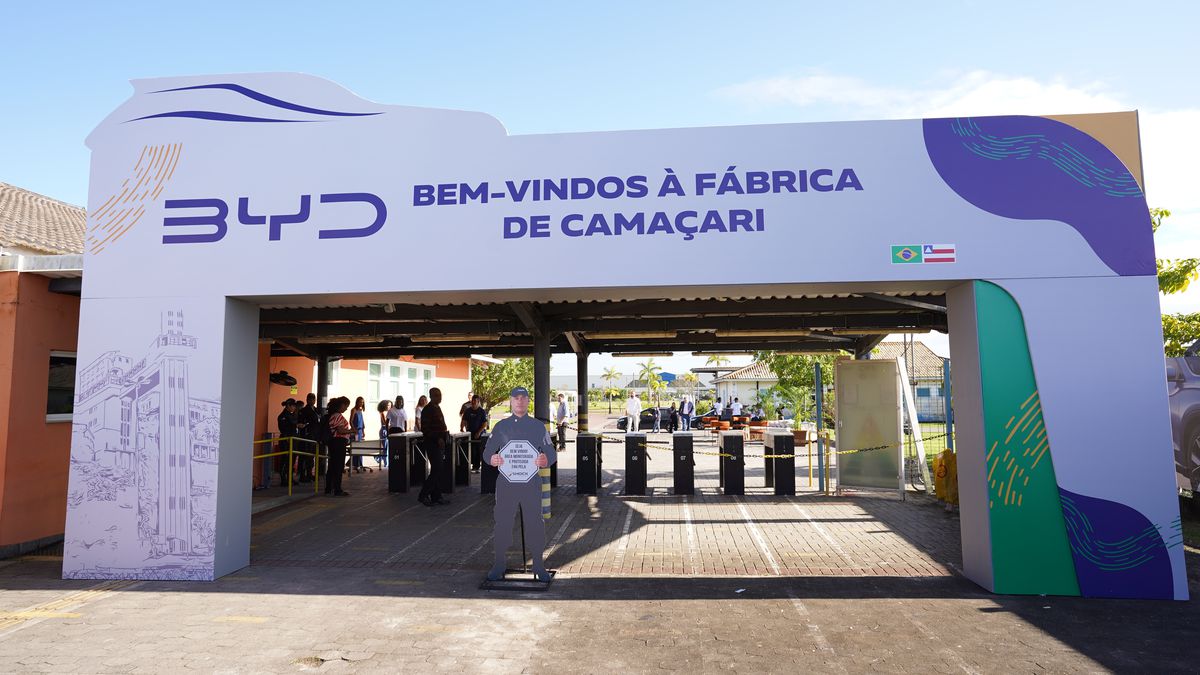 BYD abre 1,6 mil vagas de emprego em fábrica no Brasil; veja como se inscrever