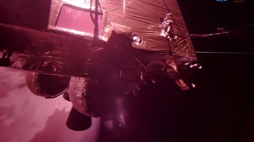 Sonda chinesa tira "selfie" na órbita de Marte; veja o vídeo