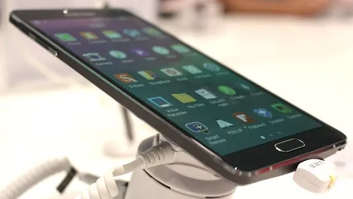 Samsung confirma Galaxy A7 com tela full HD