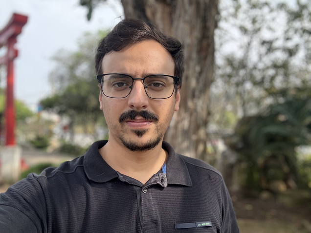 iPhone 16 Pro Max - Câmera frontal / retrato