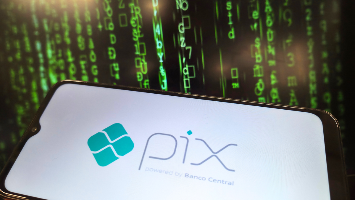 Como hackers conseguiram desviar quase R$ 1 bi usando o sistema do Pix?