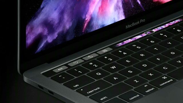 MacBook Pro bate vendas de concorrentes em apenas cinco dias