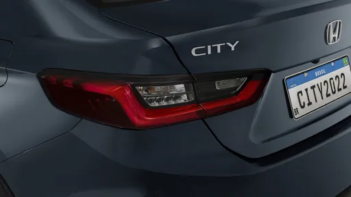 Honda City sedan ganha versão híbrida com consumo absurdamente baixo