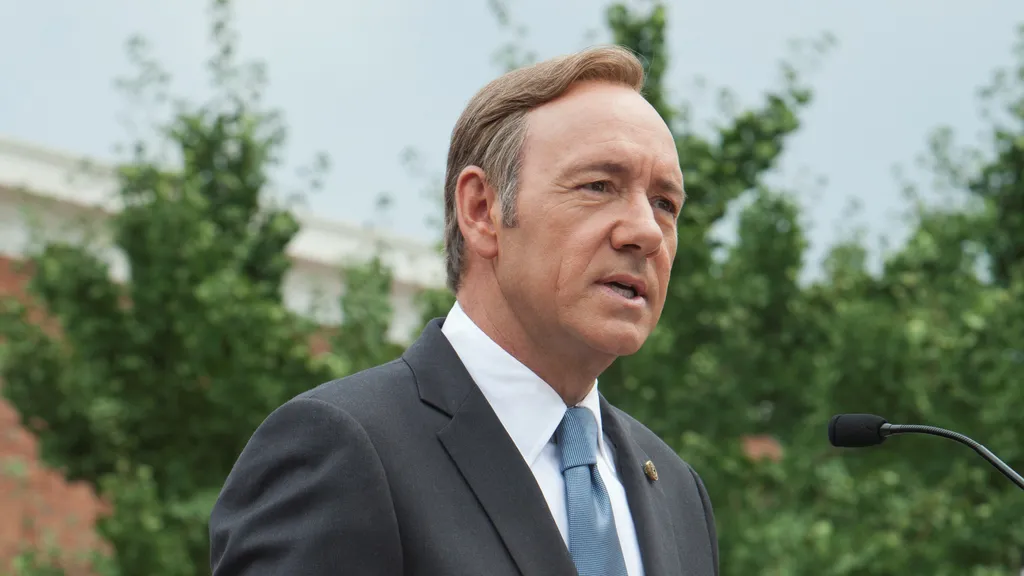 Kevin Spacey estava brilhando em House of Cards quando as denúncias estouraram (Imagem: Divulgação/Netflix)