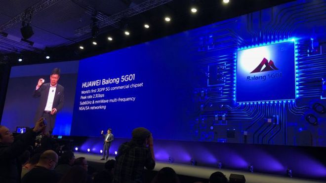 Rumores indicam que chip 5G da Huawei será parte integral de televisores e laptops planejados pela empresa nos próximos anos, com o objetivo de concorrer com força com Apple e Samsung