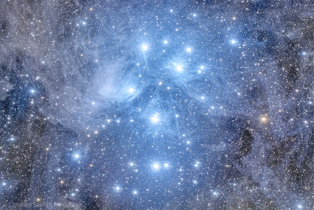 Aglomerado estelar das Plêiades fotografado do observatório Siding Spring, na Austrália (Imagem: Reprodução/Blake Estes (iTelescope Siding Spring Obs.) & Christian Sasse)