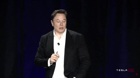 Elon Musk: lucro por cinco trimestres consecutivos (Imagem: GIPHY)