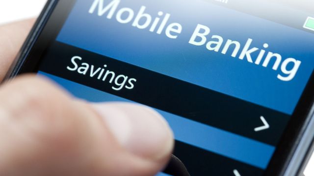 Mobile lidera transações financeiras no país em 2019, segundo estudo