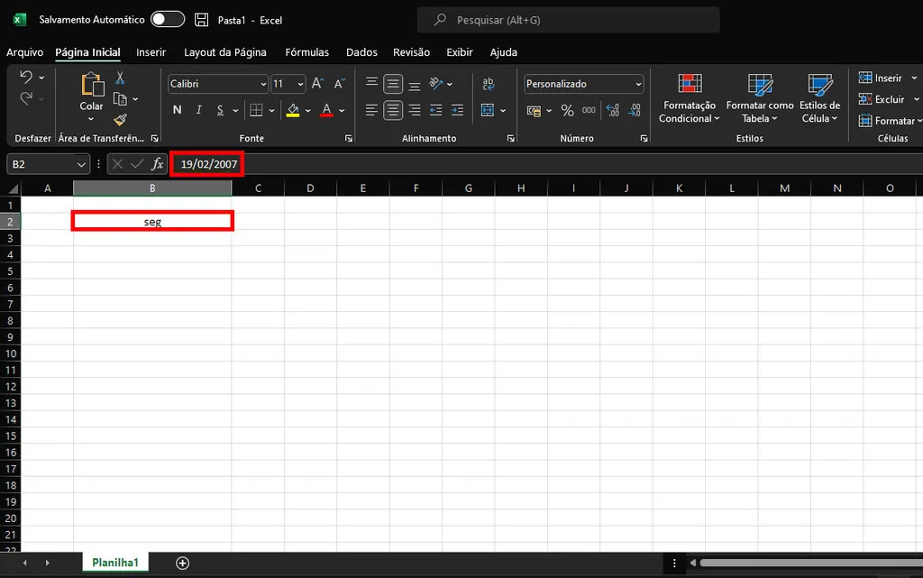Insira uma data válida e ela será exibida como dia da semana no Excel (Captura de tela: Matheus Bigogno)