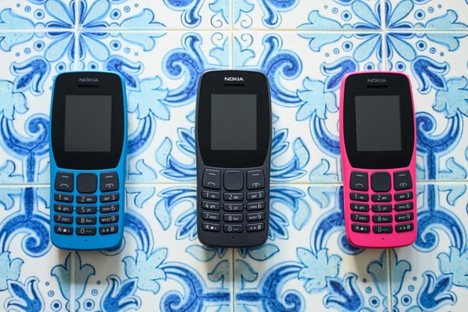 Nokia 110 (Imagem: Julian Chokkattu/Digital Trends)