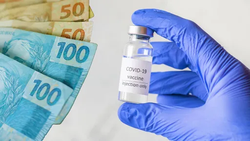 Farmácias começam a vender doses de vacina contra covid; veja preços