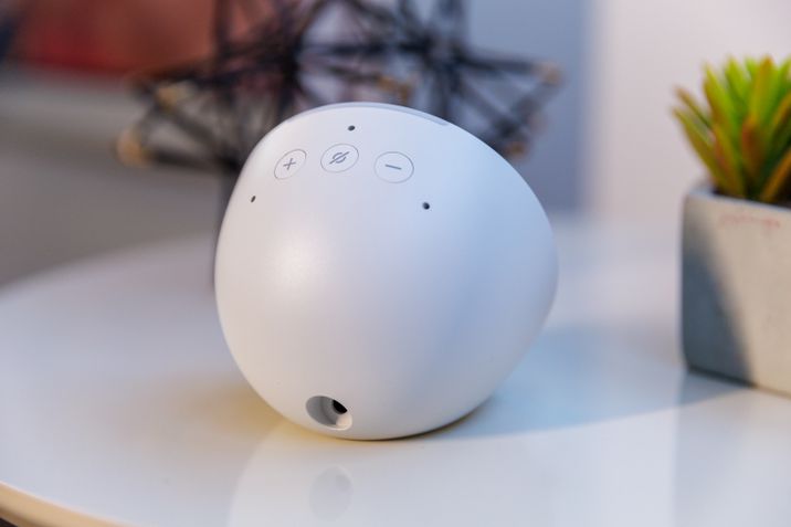 Amazon Echo Pop traseira