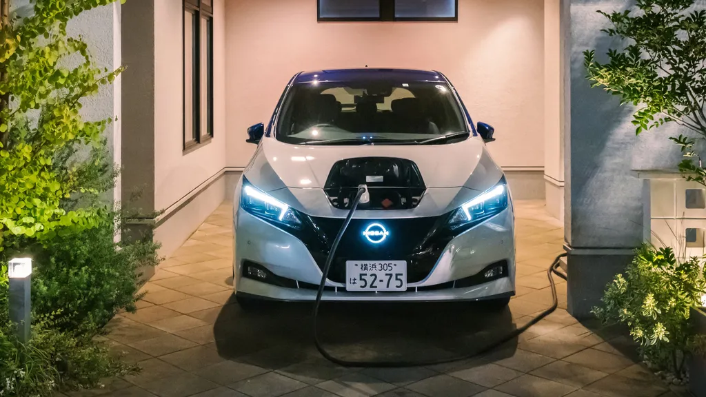 Nissan vai lançar 19 modelos 100% elétricos de um total de 27 eletrificados até 2030 (Imagem: Divulgação/Nissan)