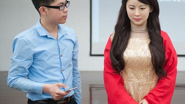 Chineses desenvolvem mulher-robô praticamente perfeita