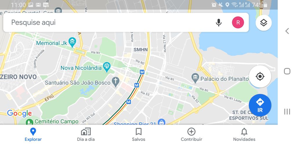 Novo visual permite acessar a lista de locais salvos direto da tela principal do Google Maps (imagem: Rubens Eishima/Canaltech)