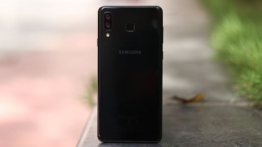 De novo! Samsung é pega usando imagens profissionais para divulgar smartphone