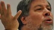 Steve Wozniak fica 12 horas na fila para comprar o Novo iPad