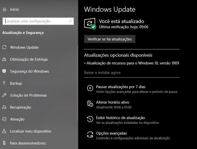 No menu do Windows Update, você pode escolher pausar as atualizações e depois clicar em "opções avançadas" (Captura: Rafael Rodrigues/Canaltech)