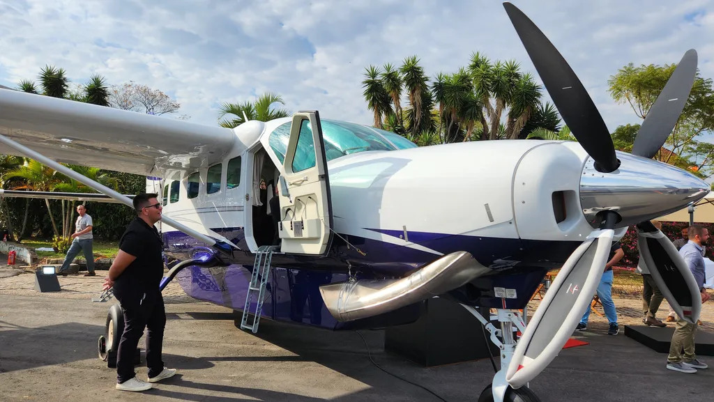 Aviões como o Grand Caravan são propensos a serem convertidos em modelos híbridos-elétricos (Imagem: Felipe Ribeiro/Canaltech)