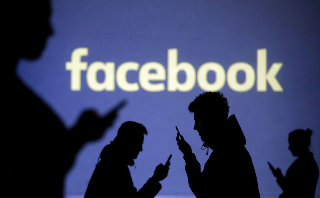 Facebook vem enfrentando críticas e desconfiança do público, levando a leve recuo na base de usuários da rede no Brasil