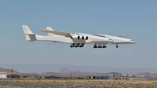 Maior avião do mundo completa 7º teste de voo e alcança recorde de altitude