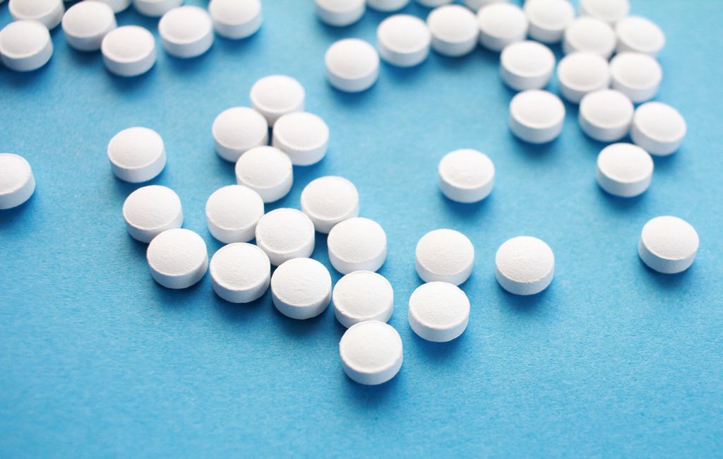 Antidepressivo fluvoxamina pode reduzir risco de internação em casos da covid-19 (Imagem: Reprodução/HalGatewood/Unsplash)