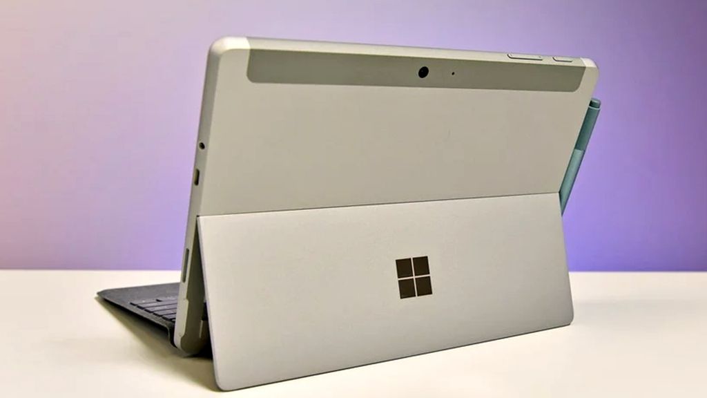Rumor: Microsoft Surface Go 2 terá tela maior e chega em maio