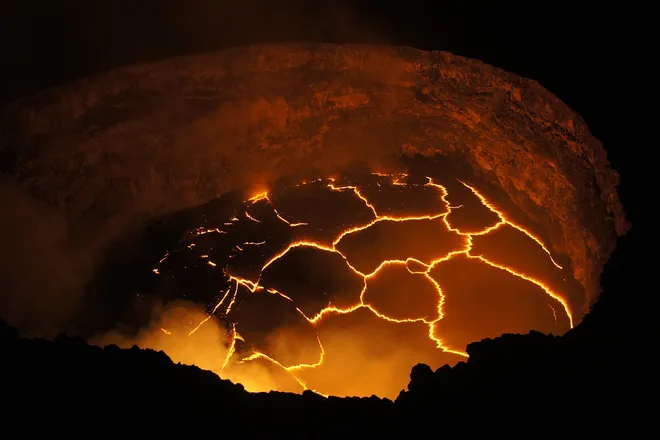 Cratera do vulcão Kilauea na maior ilha do Havaí (Imagem: Ivan Petrovich Vtorov/Wikimedia Commons)