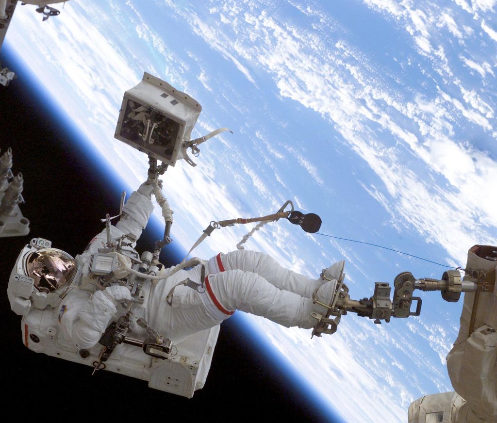 No futuro, a nova tecnologia pode auxiliar a detectar níveis de gases, temperatura e pressão também no organismo dos astronautas (Imagem: NASA)