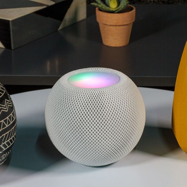 Review Apple HomePod Mini | Pequeno notável na potência e no preço