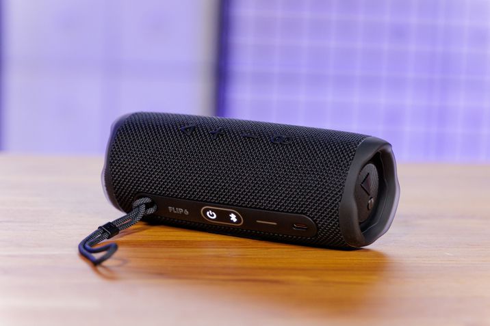 JBL Flip 6 controles