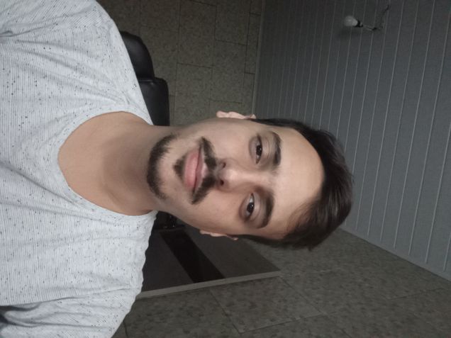 Câmera frontal TCL 20B