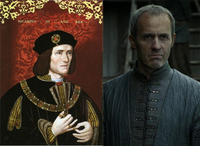 Retrato de Ricardo III (à esquerda), que serviu de inspiração para a criação de Stannis Baratheon (à direita)