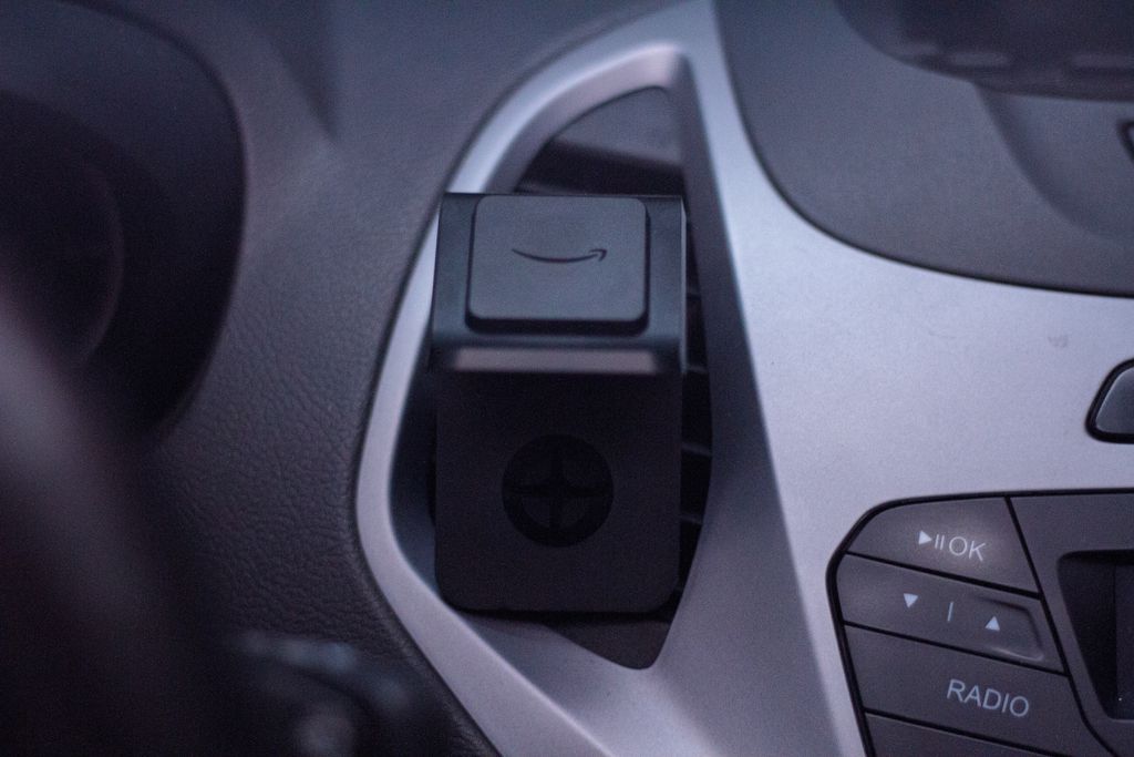 Echo Auto possui integração com Waze ou Maps no app Alexa (Imagem: Ivo Meneghel Jr/ Canaltech)