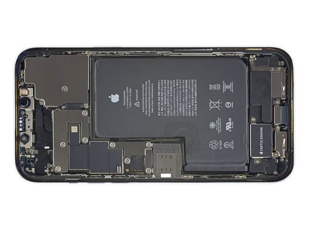 iFixIt - desmontagem iPhone 12 Pro Max