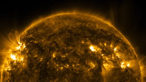 NASA divulga vídeo com eclipse duplo captado pela sonda de observação solar