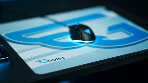Razer lança mousepad Gigantus V2 customizado do streamer Gaules