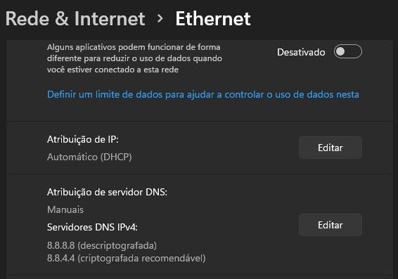 Basta clicar em Editar para acessar uma janela com a opção de inserir os números de DNS (Imagem: Captura de tela/Canaltech)