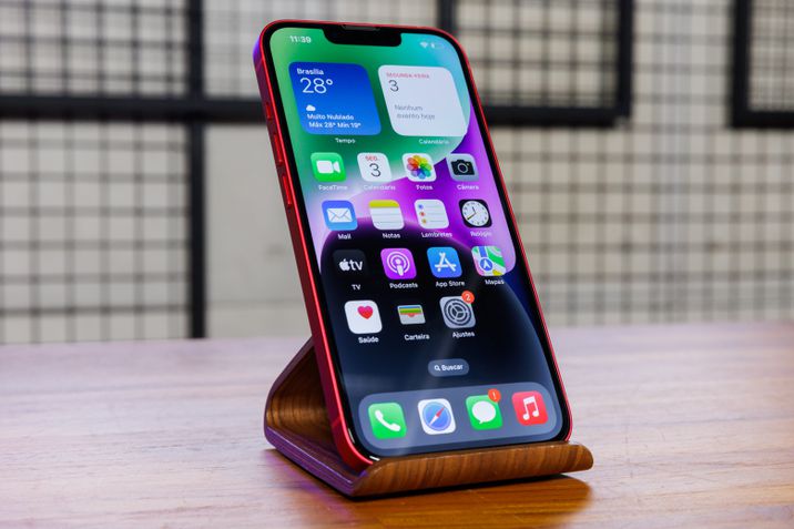 Apple iPhone 14