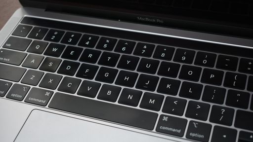 Como usar o VoiceOver para controlar o Mac por voz