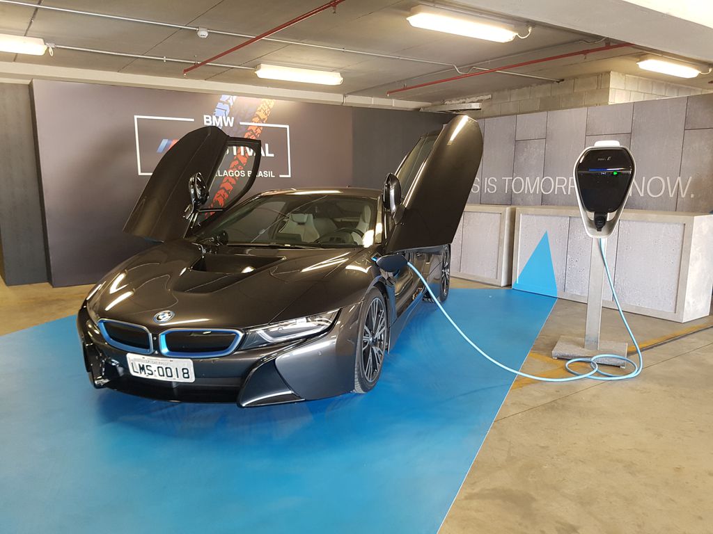 O BMW i8 é um dos projetos já realizados por Kranz/ Imagem: Felipe Ribeiro/ Canaltech
