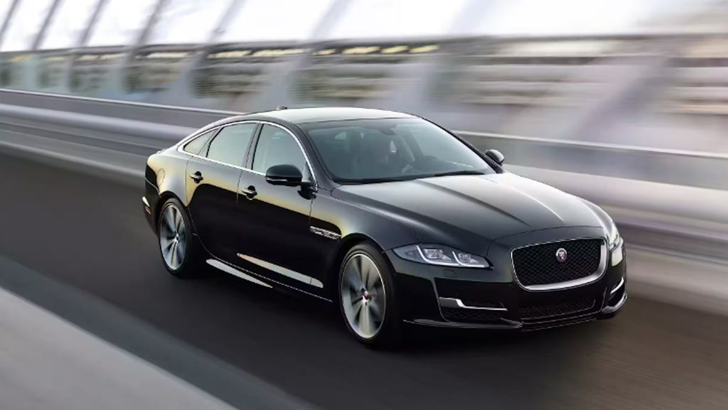 Nova geração do Jaguar XJ deve chegar em 2025 sem "nada" da atual (Imagem: Divulgação/Jaguar)